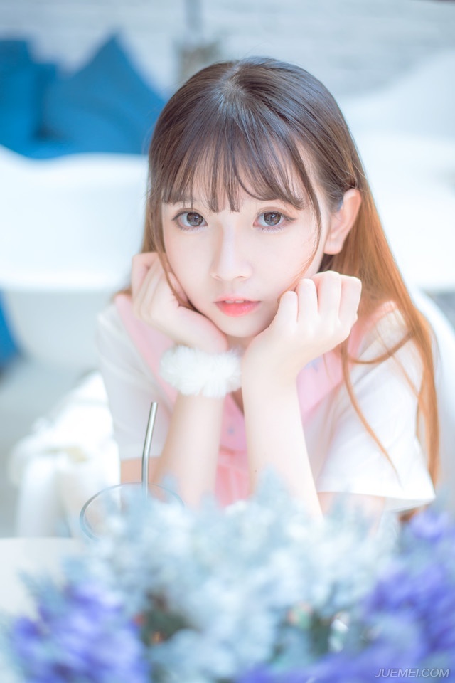 “没有万一。”庞统脸一黑，目光不善的瞪了魏延一眼，这话能随便乱说吗？自己若真出了事，第一个就得怪魏延。